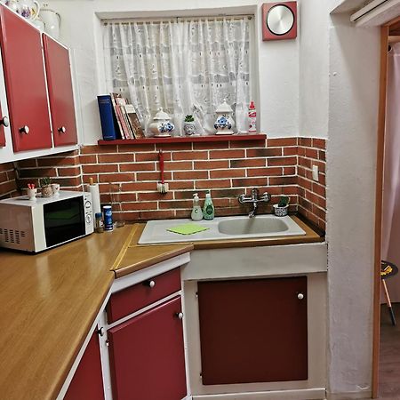 비상부르 Au Repos Des Remparts 아파트 외부 사진